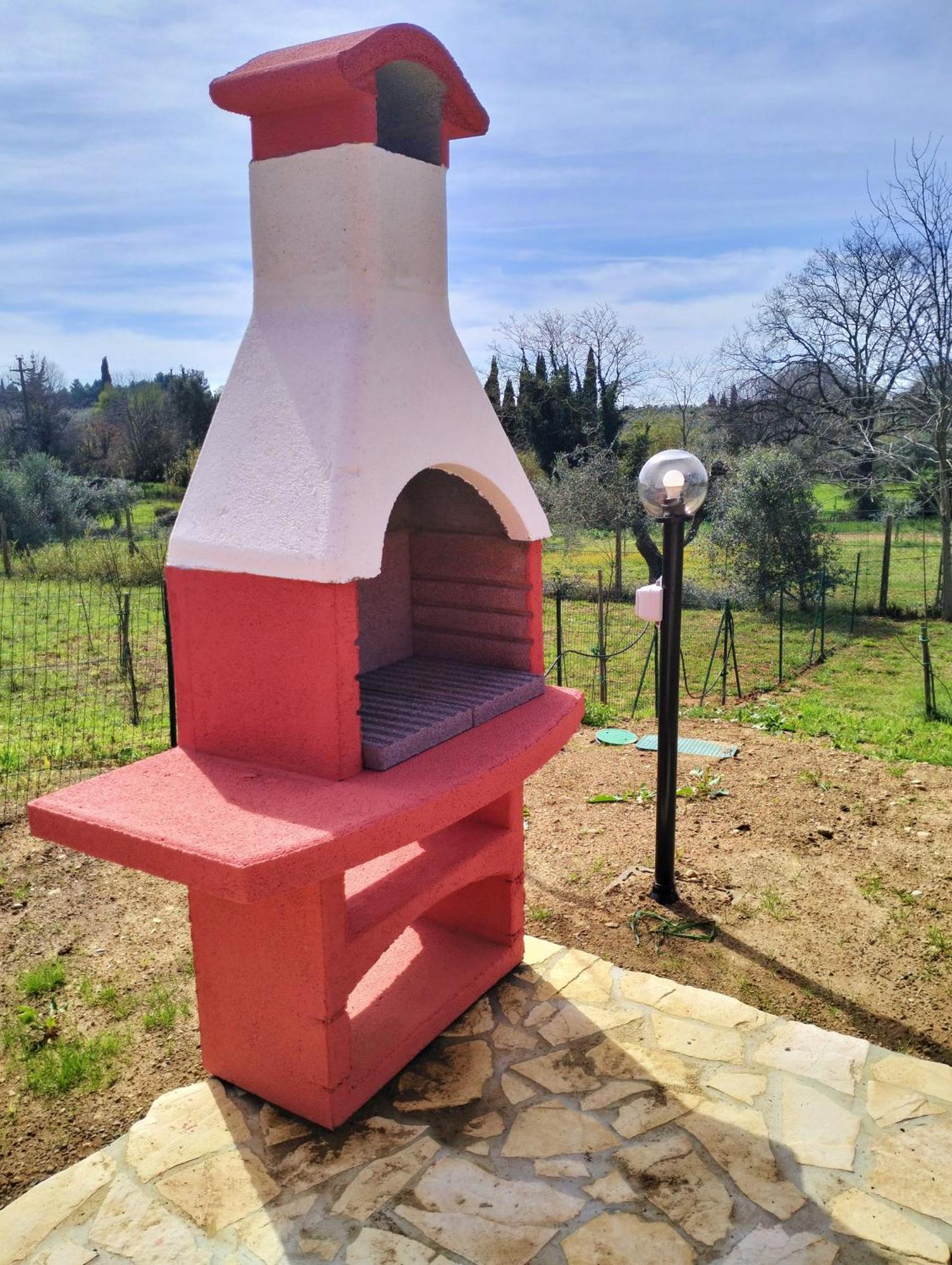 Villetta Fedora Immersa Nel Verde Cecina  Εξωτερικό φωτογραφία
